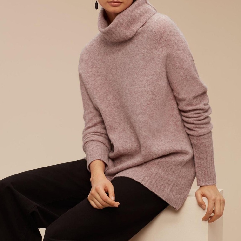 Aritzia Babaton The Group Plutarch Turtleneck Heather Dune Size Medium